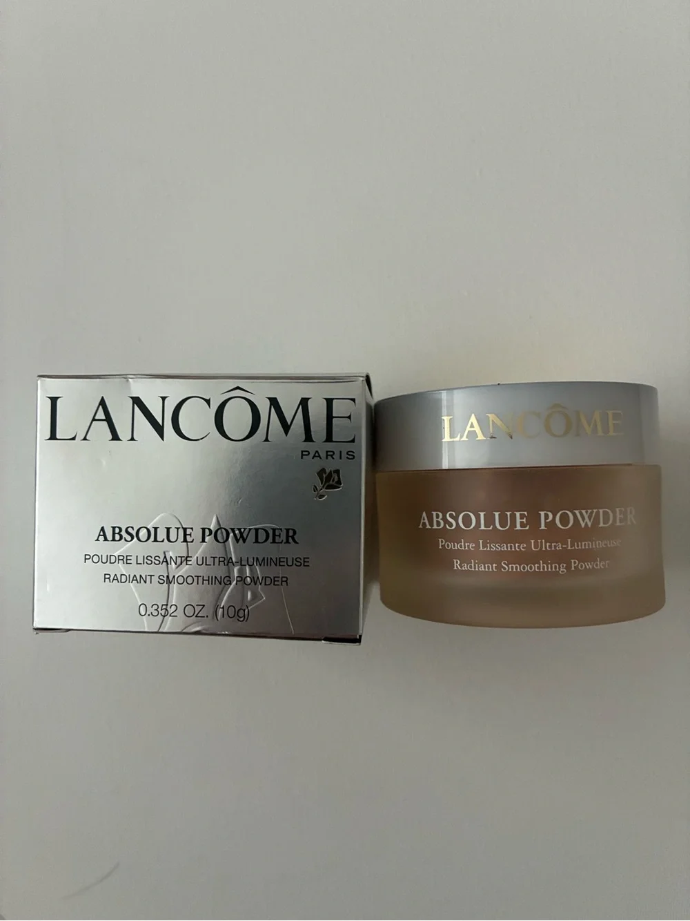 Lancôme Absolue Powder Radiant Smoothing Powder - Silver & Beige